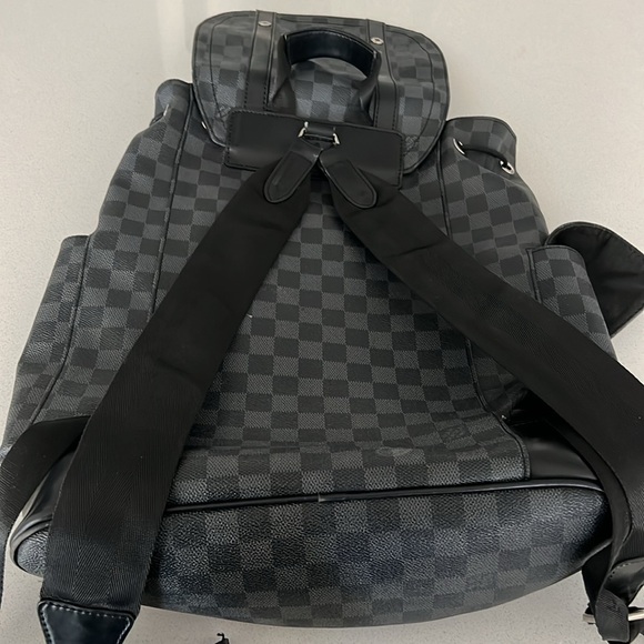 Louis Vuitton Damien Graphite Christopher Backpack from 2020 collection - Picture 4 of 4